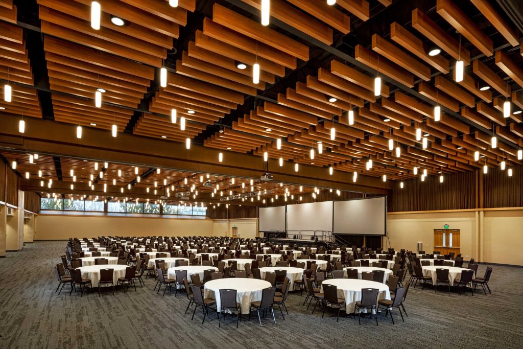 convention-hall-adalah