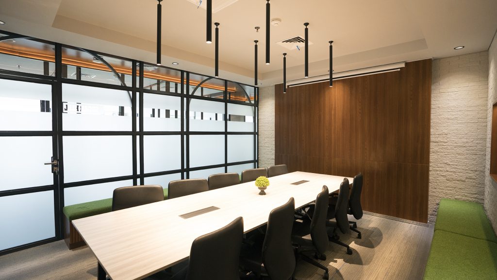 Ruang-meeting-kecil-di-Bali