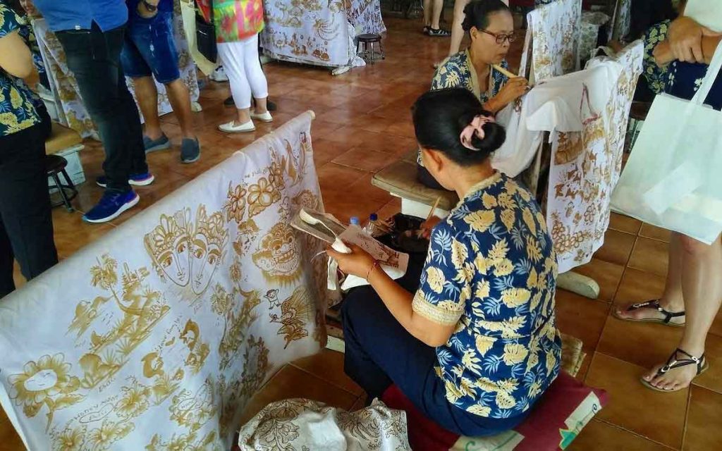 Pameran-batik-nusantara-Bali