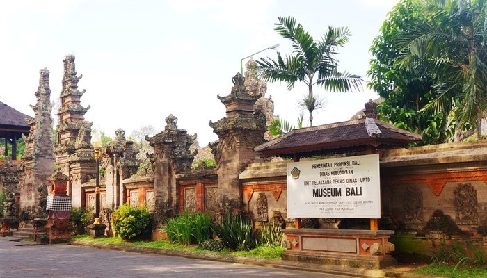 Tempat-pameran-di-Denpasar-Museum-Bali