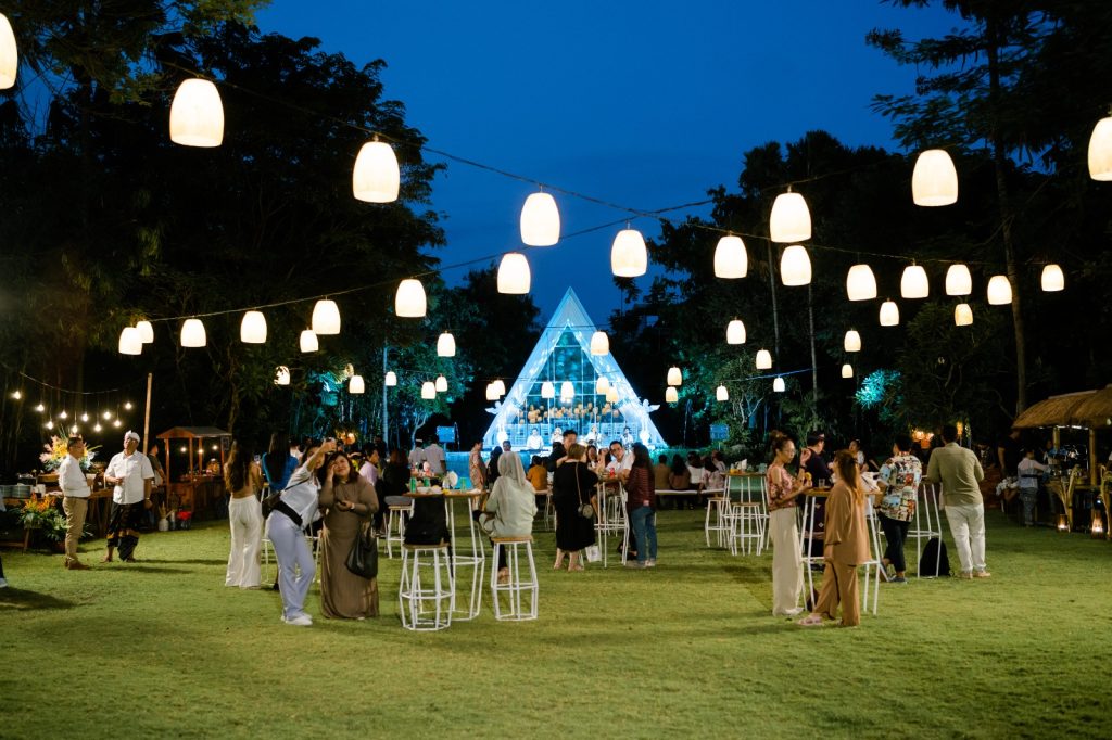 Keistimewaan-garden-party-adalah