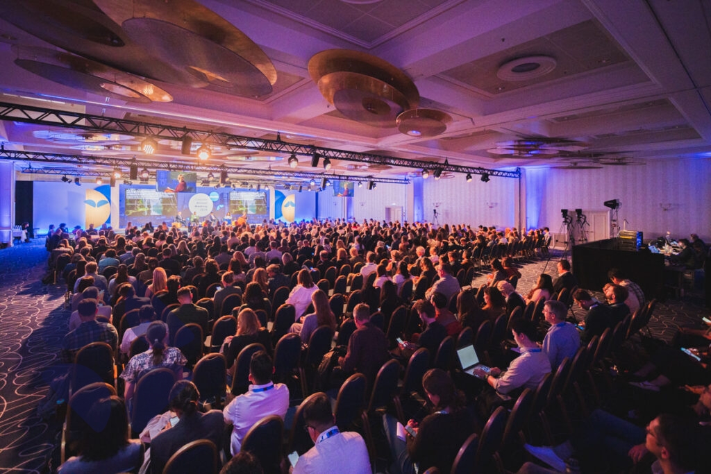 Pengertian-annual-meeting-adalah