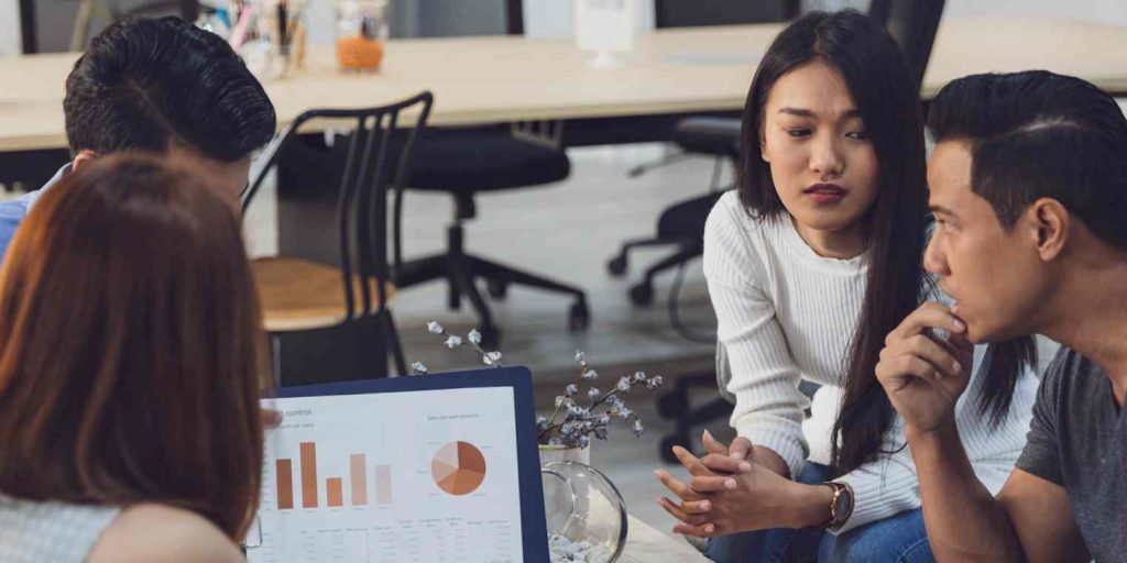 Persiapan-launching-produk-baru-dengan-identifikasi-tujuan-dan-sasaran