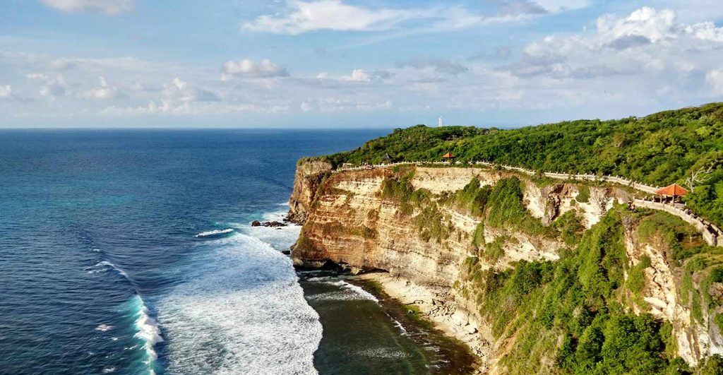 Destinasi-Nusa-Penida-helicopter-tour