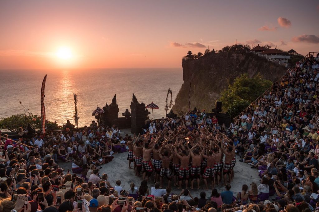 Paket-Uluwatu-helicopter-tour