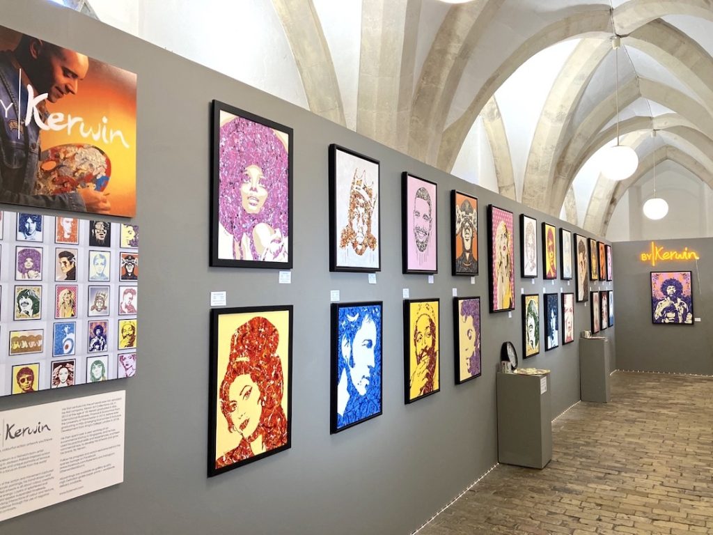 Pameran-tunggal-adalah