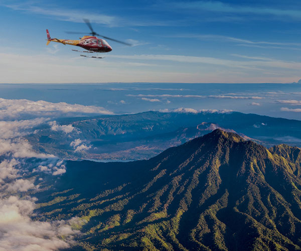 Rekomendasi-Helicopter-volcano-tour-Bali